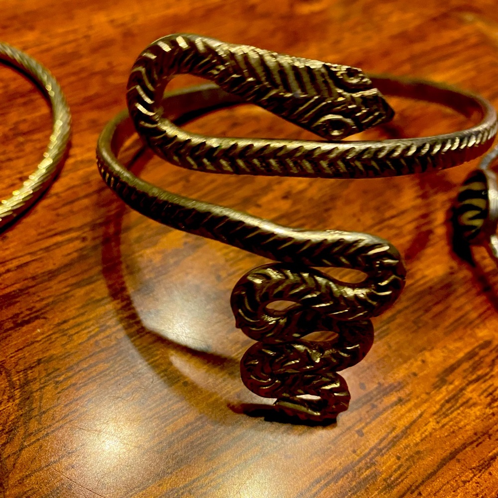 3 bracelets